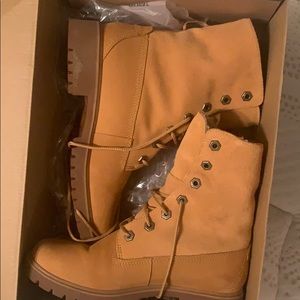 Timberlands women’s boots